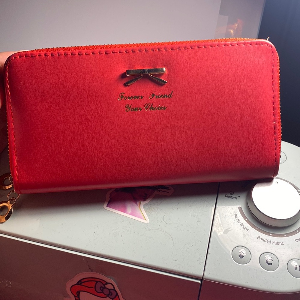 Woman wallet